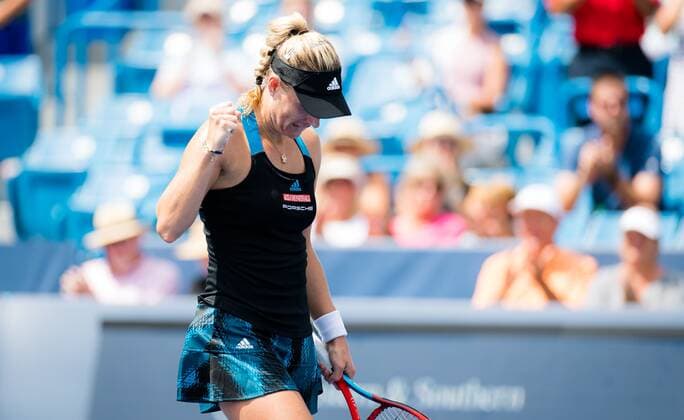 Mandatory Credit: Photo by Rob Prange Shutterstock (12324290al) Angelique Kerber of Germany in action during the second round of the 2021 Western & Southern Open WTA, Tennis Damen 1000 tennis tournament Western & Southern Open Day Five, Tennis, Cincinnati, USA, 18 Aug 2021 Western & Southern Open Day Five, Tennis, Cincinnati, USA, 18 Aug 2021  Copyright: xRobxPrange Shutterstockx 12324290al