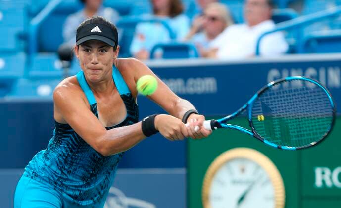 Garbine Muguruza of Spain returns a ball to Caroline Garcia of France, during a match for the second round of the Cincinnati Masters, at the Linder Tennis Center, in Mason, Ohio, US, 18 August 2021. Masters of Cincinnati !ACHTUNG: NUR REDAKTIONELLE NUTZUNG!  Copyright: xMARKxLYONSx AME9580 20210818-59d55c8fa5a211b15ff493762b1e0b0e30306fad