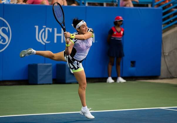 Mandatory Credit: Photo by Rob Prange Shutterstock (12324290ec) Ons Jabeur of Tunisia in action during the second round of the 2021 Western & Southern Open WTA, Tennis Damen 1000 tennis tournament Western & Southern Open Day Five, Tennis, Cincinnati, USA, 18 Aug 2021 Western & Southern Open Day Five, Tennis, Cincinnati, USA, 18 Aug 2021  Copyright: xRobxPrange Shutterstockx 12324290ec