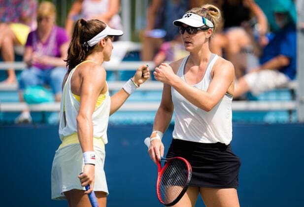 Mandatory Credit: Photo by Rob Prange Shutterstock (12324303bj) Gabriela Dabrowski of Canada & Luisa Stefani of Brazil in action during the third round at the 2021 Western & Southern Open WTA, Tennis Damen 1000 tennis tournament Western & Southern Open Day Six, Tennis, Cincinnati, USA, 19 Aug 2021 Western & Southern Open Day Six, Tennis, Cincinnati, USA, 19 Aug 2021  Copyright: xRobxPrange Shutterstockx 12324303bj