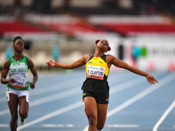Bilder des Jahres 2021, Sport 08. August Sport Themen der Woche KW33 Sport Bilder des Tages (210820) -- NAIROBI, Aug. 20, 2021 -- Tina Clayton of Jamaica celebrates after the women s 100m final at the 2021 World Athletics U20 Championships in Nairobi, Kenya, Aug. 19, 2021. ) (SP)KENYA-NAIROBI-WORLD ATHLETICS U20 CHAMPIONSHIPS-WOMEN S 100M FINAL LixYan 