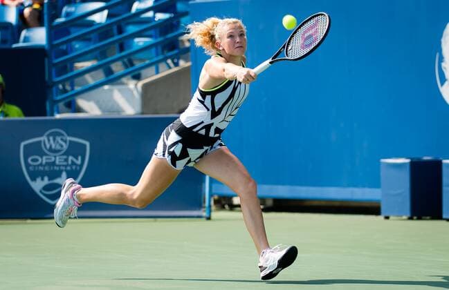 Mandatory Credit: Photo by Rob Prange Shutterstock (12324311bm) Barbora Krejcikova & Katerina Siniakova of the Czech Republic in action during the doubles semi-final of the 2021 Western & Southern Open WTA, Tennis Damen 1000 tennis tournament Western & Southern Open Day Seven, Tennis, Cincinnati, USA, 20 Aug 2021 Western & Southern Open Day Seven, Tennis, Cincinnati, USA, 20 Aug 2021  Copyright: xRobxPrange Shutterstockx 12324311bm