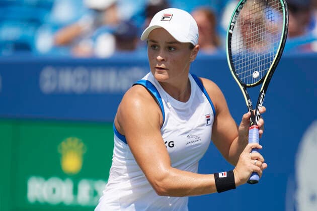 CINCINNATI, OH - AUGUST 21: Ashleigh Barty of Australia lines up the ball for a backhand shot during the semifinal match on day 7 of the Western & Southern Open at the Lindner Family Tennis Center in Mason, Ohio on August 21, 2021. (Photo by Shelley Lipton Icon Sportswire) TENNIS: AUG 21 Western & Southern Open Icon210821131