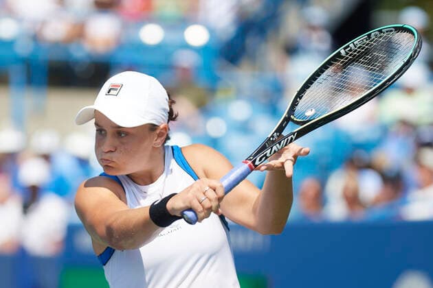 CINCINNATI, OH - AUGUST 21: Ashleigh Barty of Australia lines up the ball for a backhand slice shot during the semifinal match on day 7 of the Western & Southern Open at the Lindner Family Tennis Center in Mason, Ohio on August 21, 2021. (Photo by Shelley Lipton Icon Sportswire) TENNIS: AUG 21 Western & Southern Open Icon210821137