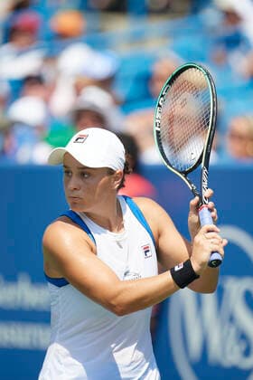 CINCINNATI, OH - AUGUST 21: Ashleigh Barty of Australia lines up the ball for a backhand slice shot during the semifinal match on day 7 of the Western & Southern Open at the Lindner Family Tennis Center in Mason, Ohio on August 21, 2021. (Photo by Shelley Lipton Icon Sportswire) TENNIS: AUG 21 Western & Southern Open Icon210821140
