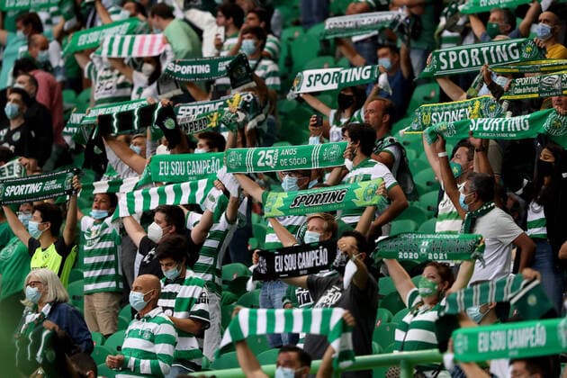 Sporting CP v Belenenses SAD - Liga Portugal Bwin Sporting s supporters during the Portuguese League football match between Sporting CP and Belenenses SAD at Jose Alvalade stadium in Lisbon, Portugal on August 21, 2021. Lisbon Portugal fiuza-sporting210821_np1km  Copyright: xPedroxFiuzax