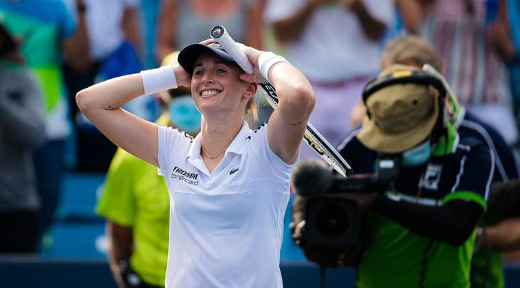August 21, 2021, CINCINNATI, UNITED STATES: Jil Teichmann of Switzerland after winning her semi final at the 2021 Western & Southern Open WTA, Tennis Damen 1000 tennis tournament against Karolina Pliskova of the Czech Republic CINCINNATI UNITED STATES - ZUMAa181 20210821_zaa_a181_165 Copyright: xRobxPrangex