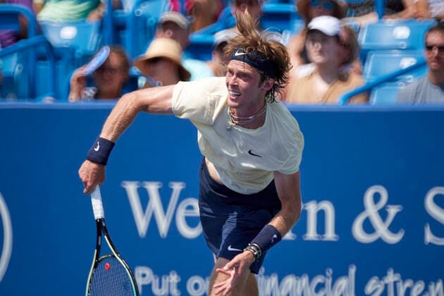CINCINNATI, OH - AUGUST 21: Andrey Rublev of Russia watches the ball after hitting a serve during the semifinal match on day 7 of the Western & Southern Open at the Lindner Family Tennis Center in Mason, Ohio on August 21, 2021. (Photo by Shelley Lipton Icon Sportswire) TENNIS: AUG 21 Western & Southern Open Icon2108211028