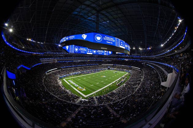 INGLEWOOD, CA - AUGUST 21: SoFi Stadium overall field shots during the NFL, American Football Herren, USA preseason game between the Las Vegas Raiders and the Los Angeles Rams on August 21, 2021, at SoFi Stadium in Inglewood, CA. (Photo by Jevone Moore Icon Sportswire) NFL: AUG 21 Preseason - Raiders at Rams Icon210821125