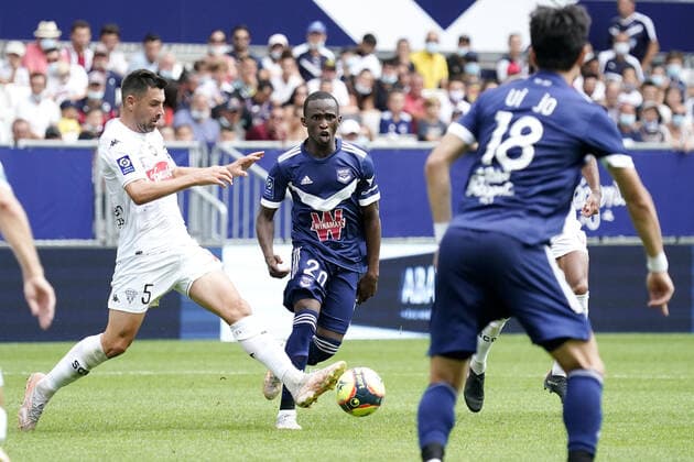 20 ISSOUF SISSOKHO (FCGB) - 05 THOMAS MANGANI (SCO) FOOTBALL : Bordeaux vs Angers - Ligue 1 Uber Eats - 22 08 2021 FEP Panoramic 