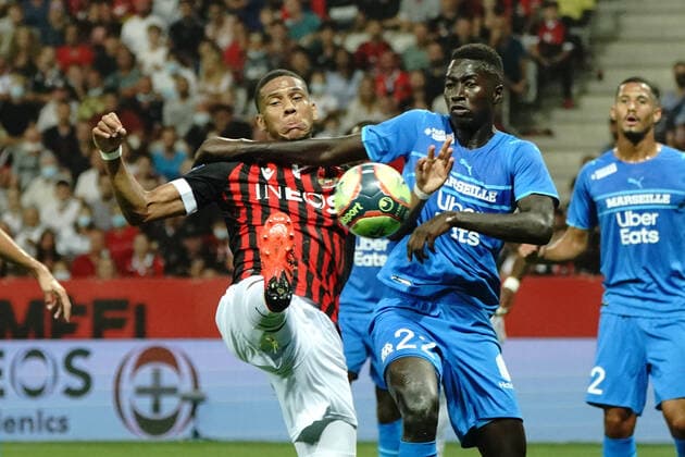 Mario Lemina (OGC Nice) - Pape Gueye (Olympique de Marseille) FOOTBALL : OGC Nice vs Olympique de Marseille - Ligue 1 Uber Eats - Nice - 22 08 2021 NorbertScanella PanoramiC 
