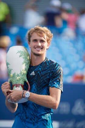 CINCINNATI, OH - AUGUST 22: Alexander Zverev of Germany holds the Rookwood Cup after winning the menÕs championship match of the Western & Southern Open at the Lindner Family Tennis Center in Mason, Ohio on August 22, 2021. Zverev defeated Andrey Rublev of Russia 6-2, 6-3. (Photo by Shelley Lipton Icon Sportswire) TENNIS: AUG 22 Western & Southern Open Icon2108221266