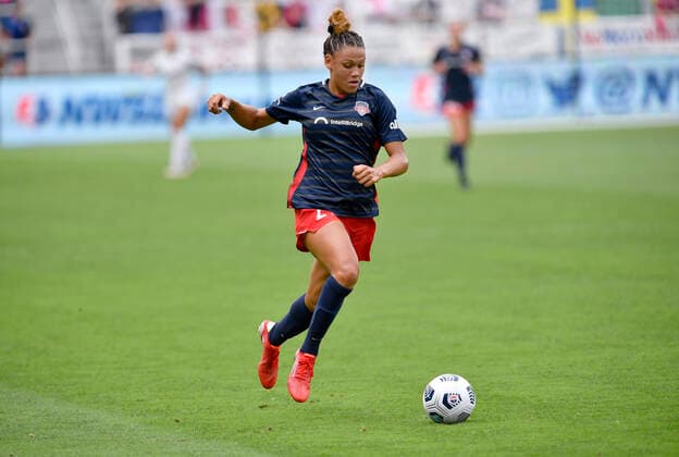 WASHINGTON, DC - AUGUST 22: Washington Spirit forward Trinity Rodman (2) sprints to the goal during the NWSL game between Orlando Pride and Washington Spirit August 22, 2021 at Audi Field in Washington, DC. (Photo by Randy Litzinger Icon Sportswire) SOCCER: AUG 22 NWSL - Orlando Pride at Washington Spirit Icon9662108220311