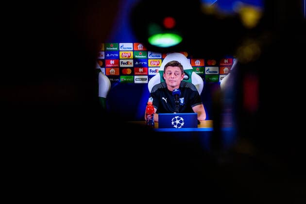 210823 Jon Dahl Tomasson, head coach during a press conference with Malmö FF ahead of the UEFA Champions League playoff match against Ludogorets on August 23, 2021 in Razgrad Photo Ludvig Thunman BILDBYRAN kod LT LT0191 fotboll football soccer fotball champions league träning presskonferens training practice press conference malmö ff bbeng,  Copyright: LUDVIGxTHUNMAN BB210823LT080