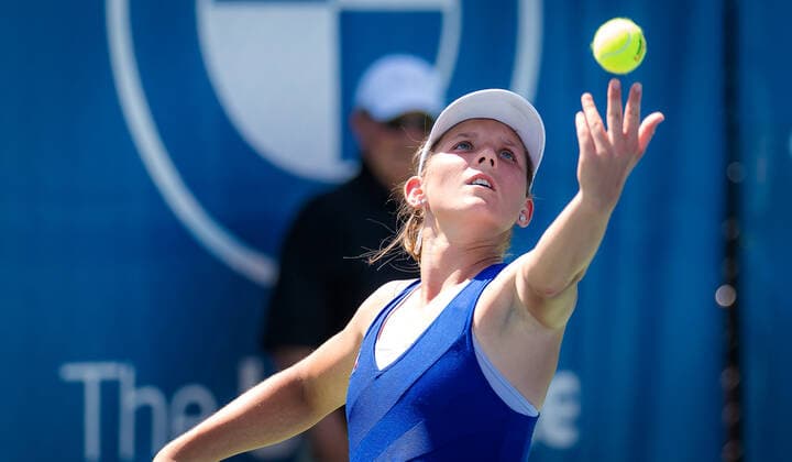 August 24, 2021, CHICAGO, UNITED STATES: Varvara Gracheva of Russia in action during the second round of the 2021 WTA, Tennis Damen Chicago Womens Open WTA 250 tennis tournament against Ana Bogdan of Romania CHICAGO UNITED STATES - ZUMAa181 20210824_zaa_a181_024 Copyright: xRobxPrangex