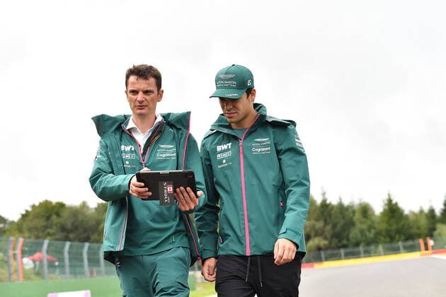 FORMULA 1 ROLEX BELGIAN GRAND PRIX 2021 26 08 2021, Circuit de Spa Francorchamps, Spa Franchorchamps, FORMULA 1 ROLEX BELGIAN GRAND PRIX 2021 , pictured Lance Stroll CAN 18 , Aston Martin Cognizant Formula One Team walks the track with his engineers nordphotoxGmbHx xBratic nph00250