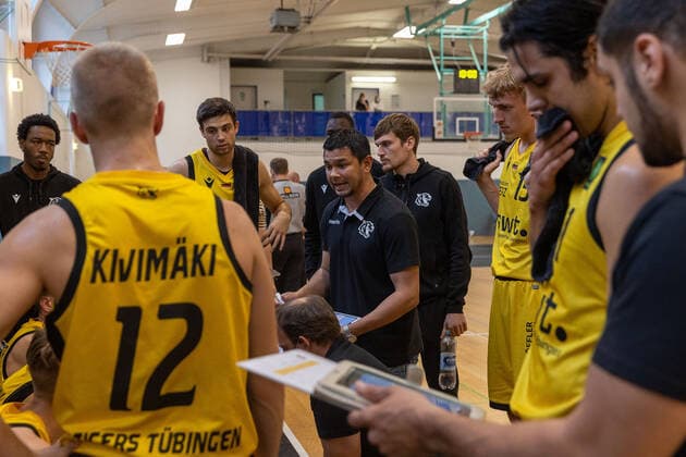Daniel Jansson Tigers Tuebingen, Head Coach ¨¨Tigers Tuebingen vs EPG Baskets Koblenz, 2 Basketball, Bundesliga, Pro A, Barmer 2 Basketball, test game, season 2021 2022, 26 08 2021, ¨¨ Tigers Tuebingen EPG Baskets Koblenz, 2 Basketball, 2 Bundesliga, Barmer 2 Basketball, test game, season 2021 2022, 26 08 2021 Tuebingen. Copyright: xDennisxDuddek xEibnerxPressefotox EP_DDK