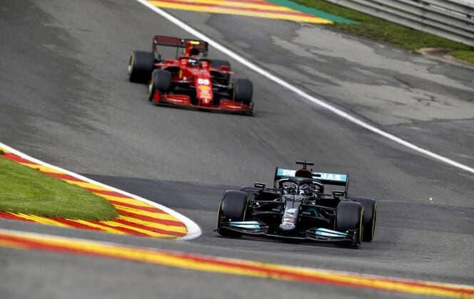 44 HAMILTON Lewis (gbr), Mercedes AMG F1 GP W12 E Performance, action during the Formula 1 Belgium Grand Prix, 12th round of the 2021 FIA Formula One World Championship, WM, Weltmeisterschaft from August 27 to 29, 2021 on the Circuit de Spa-Francorchamps, in Stavelot, near LiÃ‹ge, Belgium - Photo DPPI FORMULE 1 : Grand prix de belgique - 27 08 2021 DPPI PANORAMIC  00121025_F12021GP12BEL_JK156157