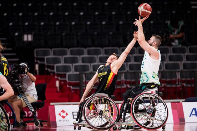 Tokyo 2020 Paralympic Games Wheelchair Basketball , 28 08 2021 TOKYO, JAPAN 28 August Wheelchair Basketball, Australia vs Germany Men, on Day 4 of the Tokyo 2020 Paralympic Games at Ariake Arena on 28 08 2021 in Tokyo Japan Jan Haller 10, Germany , Michael Auprince 15, Australia Copyright: xBEAUTIFULxSPORTS Wunderlx