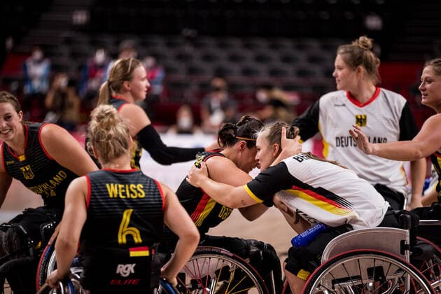 Tokyo 2020 Paralympic Games Wheelchair Basketball , 29 08 2021 TOKYO, JAPAN 29 August Wheelchair Basketball, Japan vs Germany Women, on Day 5 of the Tokyo 2020 Paralympic Games at Ariake Arena on 29 08 2021 in Tokyo Japan Anne Patzwald 7, Germany ,Lisa Bergenthal 10, Germany Copyright: xBEAUTIFULxSPORTS Wunderlx
