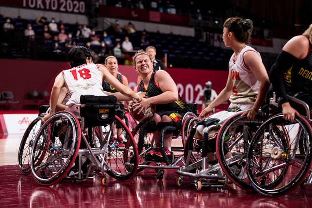Tokyo 2020 Paralympic Games Wheelchair Basketball , 29 08 2021 TOKYO, JAPAN 29 August Wheelchair Basketball, Japan vs Germany Women, on Day 5 of the Tokyo 2020 Paralympic Games at Ariake Arena on 29 08 2021 in Tokyo Japan Chihiro Kitada 18, Japan , Annabel Breuer 12, Germany Copyright: xBEAUTIFULxSPORTS Wunderlx