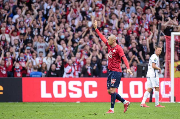 Attitude de Burak Yilmaz ( 17 - LOSC ) - FOOTBALL : Lille vs Montpellier - Ligue 1 - Lille - 29 08 2021 FedericoPestellini Panoramic 