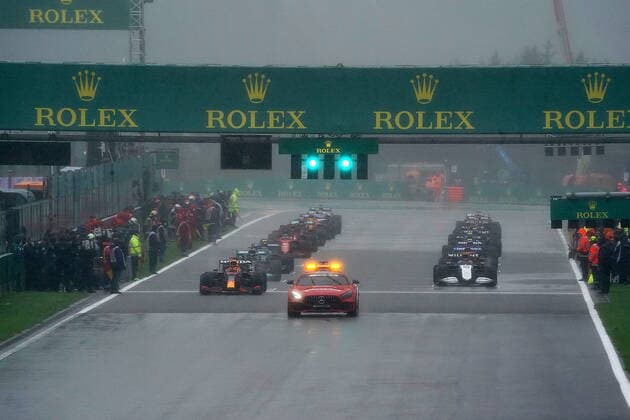 FORMULA 1 ROLEX BELGIAN GRAND PRIX 2021 29 08 2021, Circuit de Spa Francorchamps, Spa Franchorchamps, FORMULA 1 ROLEX BELGIAN GRAND PRIX 2021 , pictured The cars are lined up on the grid waiting for the start behind the safety car. nordphotoxGmbHx xBratic nph00250