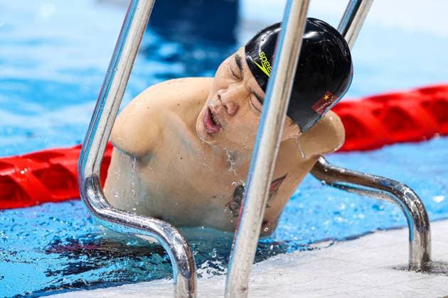 2020 Tokyo Paralympic Games Monday - Swimming, Tokyo Aquatic Centre, Tokyo, Japan 30 8 2021 Men s 50m Backstroke S5 Final China™s Tao Zheng after winning a gold medal Tao Zheng after winning a gold medal 30 8 2021  Copyright: x INPHO TommyxDicksonx B48I3987