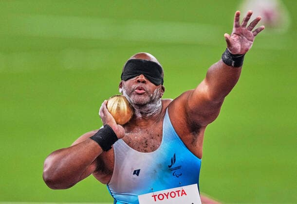 August 30, 2021, Tokyo, Japan: ISAAC LEIVA AVILA from Guatemala in action during the shot put event during athletics at the Tokyo Paralympics, Tokyo Olympic Stadium, Tokyo, Japan. Tokyo Japan - ZUMAc04_ 20210830_zaf_c04_057 Copyright: xKimxPricex