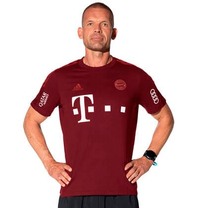 Football 1 Bundesliga Season 2021 2022 29 08 2021 Photo session FC Bayern Muenchen Fitness coach Dr Holger Broich