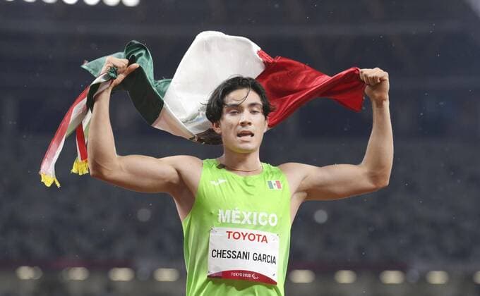 Tokyo Paralympics: Athletics Mexican sprinter Jose Rodolfo Chessani Garcia celebrates after winning gold for the men s T38 400 meters at the Tokyo Paralympics on Aug. 31, 2021 at the National Stadium in Tokyo.  A14AA0000790645P