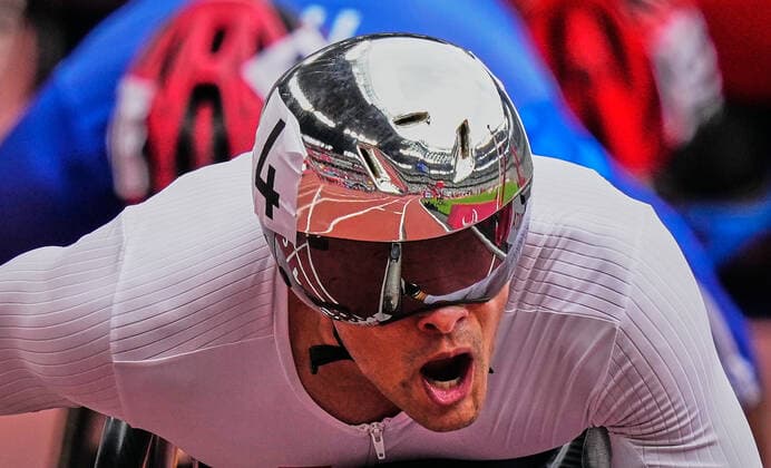 August 31, 2021: Marcel Hug from Switzerland winning 1500m during athletics at the Tokyo Paralympics, Tokyo Olympic Stadium, Tokyo, Japan. CSM Tokyo Japan - ZUMAc04_ 20210831_zaf_c04_204 Copyright: xKimxPricex