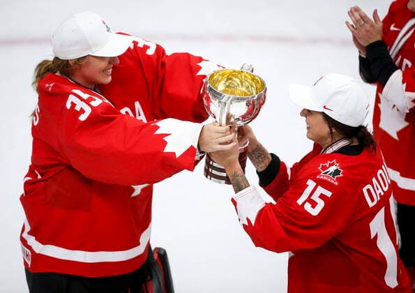 August 31, 2021, Calgary, ab, Canada: Team Canada s goalie Ann-Renee Desbiens, left, and Melodie Daoust celebrate defeating the United States to win gold at the IIHF Women s World Championship, WM, Weltmeisterschaft in Calgary, Tuesday, Aug. 31, 2021. Ann-Renee Desbiens, Melodie Daoust - ZUMAc35_ 20210831_zaf_c35_104 Copyright: xJeffxMcintoshx