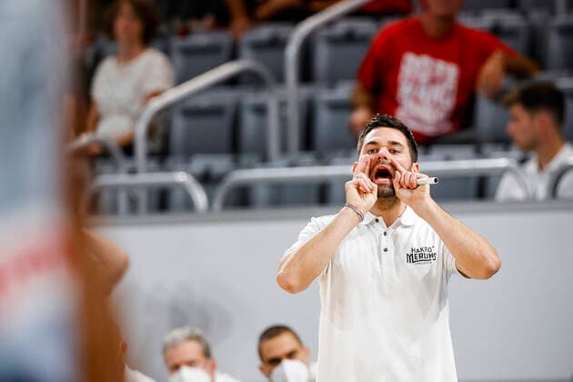 Headcoach Sebastian Gleim HAKRO Merlins Crailsheim Brose Bamberg HAKRO Merlins Crailsheim easyCredit BBL Basketball Bundesliga Basketball Season 2021 22 Test Match Preparatory Game, 02 09 2021 Bamberg, Brose Arena Copyright: DanielxLöb