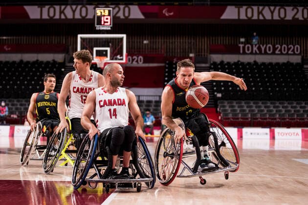 Tokyo 2020 Paralympic Games Wheelchair Basketball , 03 09 2021 TOKYO, JAPAN 03 September Wheelchair Basketball, Placing Game 7 8 Canada Germany Men, on Day 10 of the Tokyo 2020 Paralympic Games at Ariake Arena on 03 09 2021 in Tokyo Japan Tyler Miller 14, Canada , Jens Albrecht 12, Germany Copyright: xBEAUTIFULxSPORTS Wunderlx