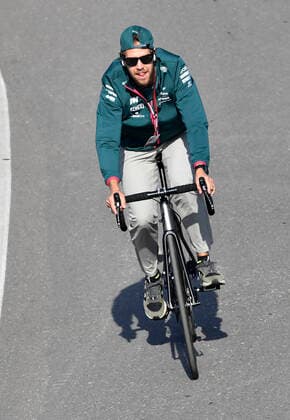 VETTEL Sebastian Formula 1 Team Aston Martin On the way to practice with the wheel F1 Formula one GP of Netherlands 2021 Circuit Park Zandvoort on 03 September 2021