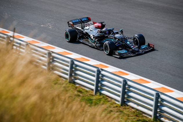 44 HAMILTON Lewis (gbr), Mercedes AMG F1 GP W12 E Performance, action during the Formula 1 Heineken Dutch Grand Prix 2021, 13th round of the 2021 FIA Formula One World Championship, WM, Weltmeisterschaft from September 3 to 5, 2021 on the Circuit Zandvoort, in Zandvoort, Netherlands FORMULE 1 : Grand Prix des Pays-Bas - Essais - 03 09 21 Dppi Panoramic  20210903_GOODEN__GDN7916
