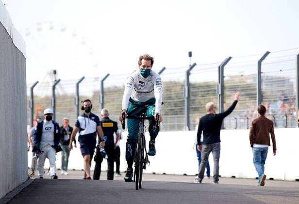 5 Sebastian Vettel GER, Aston Martin Cognizant F1 Team , F1 Grand Prix of the Netherlands at Circuit Zandvoort on September 3, 2021 in Zandvoort, Netherlands Photo by HOCH ZWEI Zandvoort Netherlands