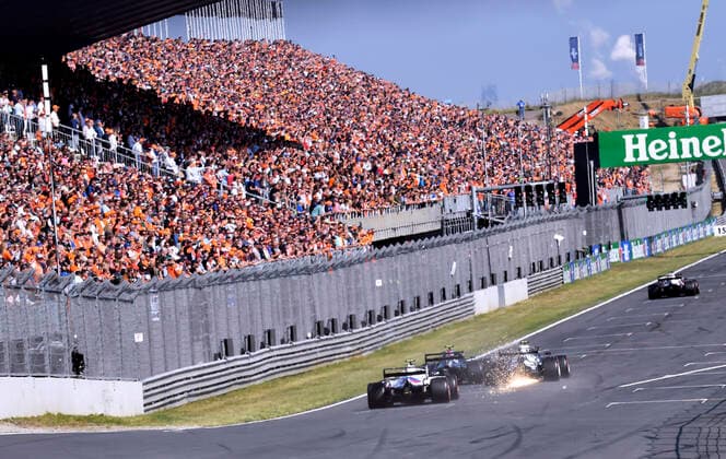 WATCH full tribunes in Zandvoort at the F1 Formula one GP of Netherlands 2021 Circuit Park Zandvoort on 03 September 2021