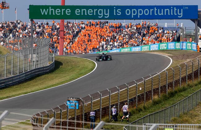 44 Lewis Hamilton GBR, Mercedes AMG Petronas F1 Team , F1 Grand Prix of the Netherlands at Circuit Zandvoort on September 3, 2021 in Zandvoort, Netherlands Photo by HOCH ZWEI Zandvoort Netherlands