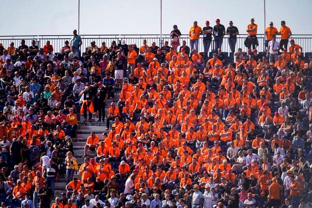September 3, 2021, Zandvoort, The Netherlands: The fans are seen during practice of the 2021 FIA Formula 1 Dutch Grand Prix at Circuit Zandvoort in Zandvoort, The Netherlands. Zandvoort The Netherlands - ZUMAg147 20210903_zap_g147_058 Copyright: xJamesxGasperottix
