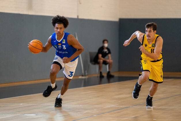 Nils Schmitz PS Karlsruhe Lions, 3 ¨¨Tigers Tuebingen vs PS Karlsruhe Lions, 2 basketball, Bundesliga, Pro A, Barmer 2 basketball, test game, season 2021 2022, 03 09 2021, ¨¨ Tigers Tuebingen PS Karlsruhe Lions, 2 basketball, 2 Bundesliga, Barmer 2 basketball, test game, season 2021 2022, 03 09 2021 Tuebingen. Copyright: xDennisxDuddek xEibnerxPressefotox EP_DDK