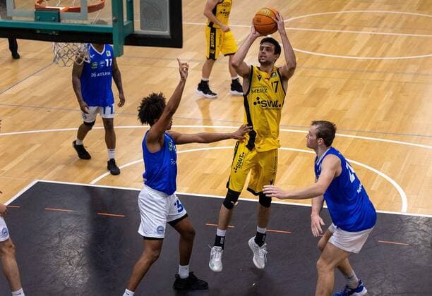 Mateo Seric Tigers Tuebingen, 17 ¨¨Tigers Tuebingen vs PS Karlsruhe Lions, 2 basketball, Bundesliga, Pro A, Barmer 2 basketball, test game, season 2021 2022, 03 09 2021, ¨¨ Tigers Tuebingen PS Karlsruhe Lions, 2 basketball, 2 Bundesliga, Barmer 2 basketball, test game, season 2021 2022, 03 09 2021 Tuebingen. Copyright: xDennisxDuddek xEibnerxPressefotoxInfo:x0172x837x4655x EP_DDK