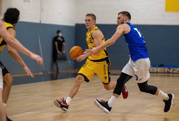 Aatu Kivimaeki Tigers Tuebingen, 12 ¨¨Tigers Tuebingen vs PS Karlsruhe Lions, 2 basketball, Bundesliga, Pro A, Barmer 2 basketball, test game, season 2021 2022, 03 09 2021, ¨¨ Tigers Tuebingen PS Karlsruhe Lions, 2 basketball, 2 Bundesliga, Barmer 2 basketball, test game, season 2021 2022, 03 09 2021 Tuebingen. Copyright: xDennisxDuddek xEibnerxPressefotoxInfo:x0172x837x4655x EP_DDK
