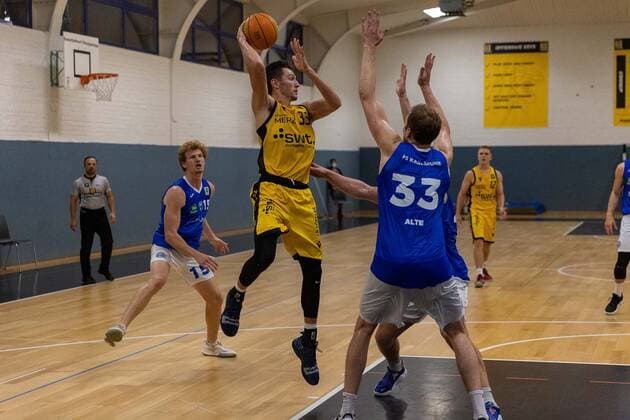 Ryan Mikesell Tigers Tuebingen, 33 ¨¨Tigers Tuebingen vs PS Karlsruhe Lions, 2 basketball, Bundesliga, Pro A, Barmer 2 basketball, test game, 2021 2022 season, 03 09 2021, ¨¨ Tigers Tuebingen PS Karlsruhe Lions, 2 basketball, 2 Bundesliga, Barmer 2 basketball, test game, 2021 2022 season, 03 09 2021 Tuebingen. Copyright: xDennisxDuddek xEibnerxPressefotoxInfo:x0172x837x4655x EP_DDK