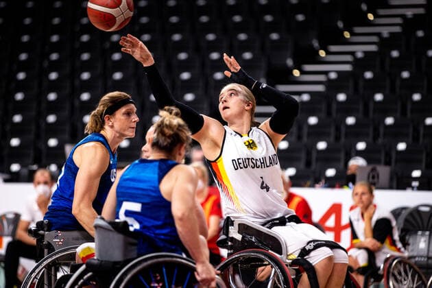 PARALYMPICS - Paralympic Summer Games Tokyo 2020 TOKYO,JAPAN,04.SEP.21 - PARALYMPICS, WHEELCHAIR BASKETBALL - Paralympic Summer Games Tokyo 2020, ladies, bronze medal, Germany vs USA. Image shows Mareike Miller (GER).  GEPAxpictures xMaticxKlansek