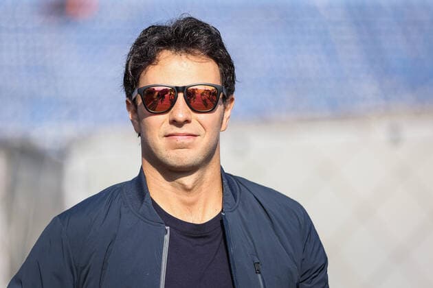 PEREZ Sergio (mex), Red Bull Racing Honda RB16B, portrait during the Formula 1 Heineken Dutch Grand Prix 2021, 13th round of the 2021 FIA Formula One World Championship, WM, Weltmeisterschaft from September 3 to 5, 2021 on the Circuit Zandvoort, in Zandvoort, Netherlands FORMULE 1 : Grand Prix des Pays-Bas - 04 09 2021 DPPI PANORAMIC  00121027_AV6_5681