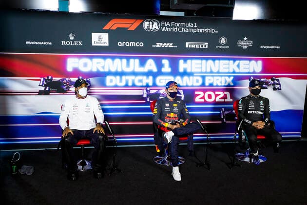 44 Lewis Hamilton GBR, Mercedes AMG Petronas F1 Team , 33 Max Verstappen NED, Red Bull Racing , 77 Valtteri Bottas FIN, Mercedes AMG Petronas F1 Team , F1 Grand Prix of the Netherlands at Circuit Zandvoort on September 4, 2021 in Zandvoort, Netherlands Photo by HOCH ZWEI Zandvoort Netherlands