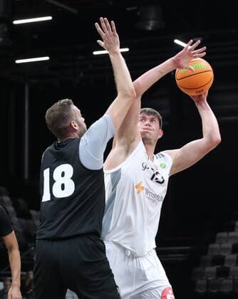 04 09 2021 Basketball Season 2021 2022 EMS Cup Preliminary Round Nürnberg Falcons Basketball Club NBC MHP RIESEN Ludwigsburg DaMa Jonas Wohlfarth Bottermann 18, MHP Riesen Ludwigsburg Jonathan Maier 13, Nürnberg Falcons BC NBC