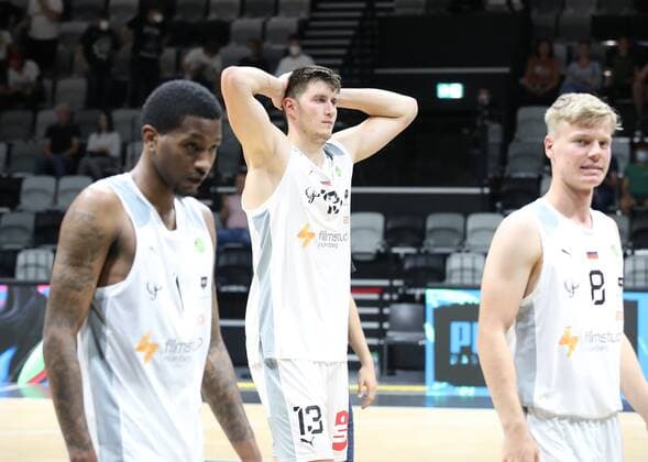 04 09 2021 Basketball Season 2021 2022 EMS Cup Preliminary Round Nuremberg Falcons Basketball Club NBC MHP RIESEN Ludwigsburg DaMa Dupree Mc Brayer 1, Nuremberg Falcons BC NBC Jonathan Maier 13, Nuremberg Falcons BC NBC Leo Trummeter 8, Nuremberg Falcons BC NBC disappointed Disappointment after end of game.